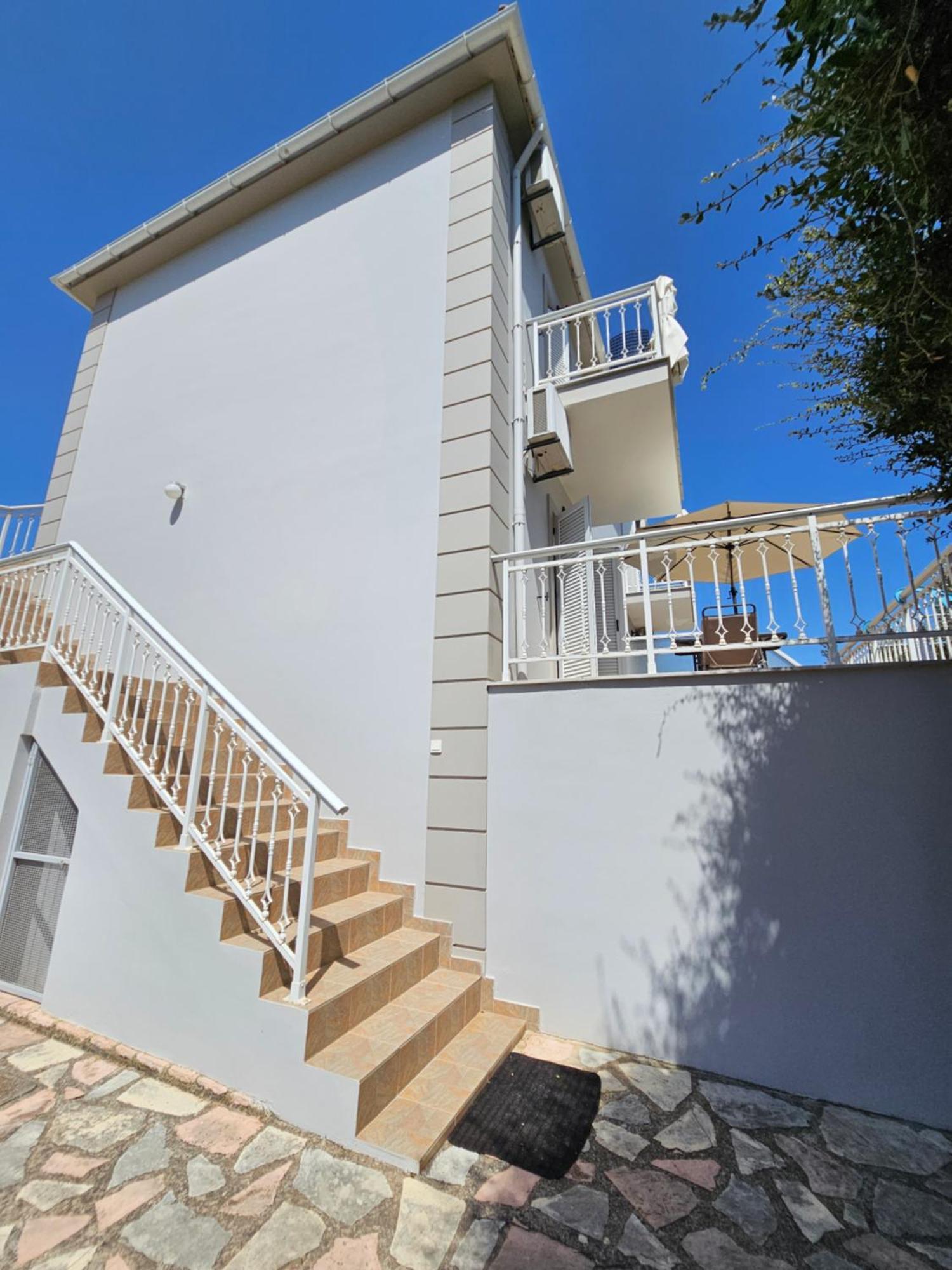 Antipata  Natura Studios מראה חיצוני תמונה