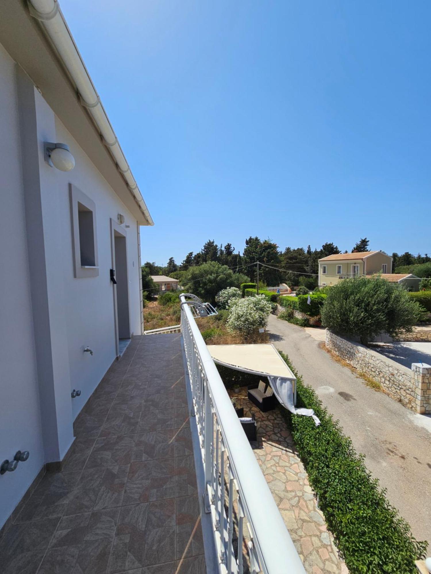 Antipata  Natura Studios מראה חיצוני תמונה